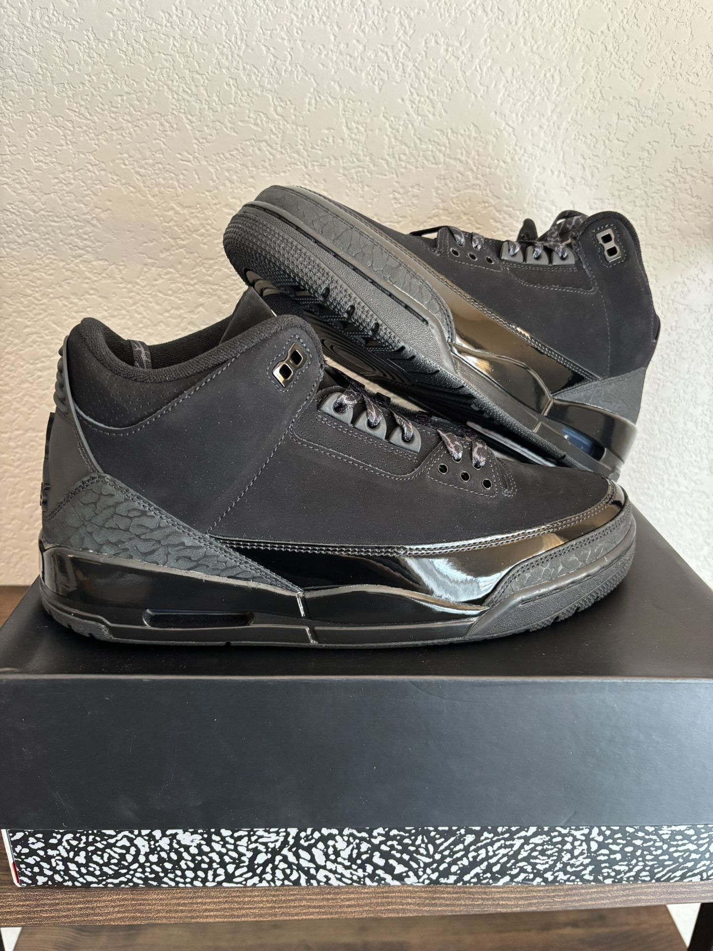 Air Jordan 3 Retro Black Cat (2025)