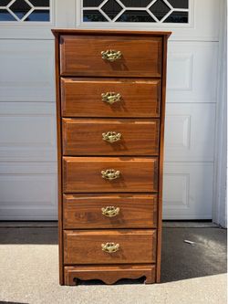 Maco Wood 7-Drawer Tall Lingerie Chest / Tallboy - 52" Solid Wood