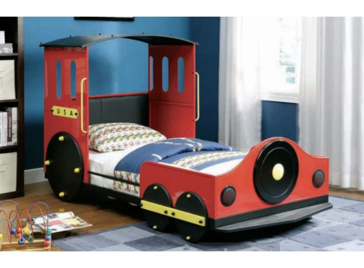 Twin Train Bed