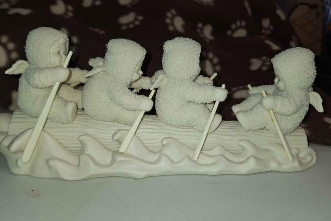 Department 56 Snowbabies Pull Together Rowing On Log Boat A66F062