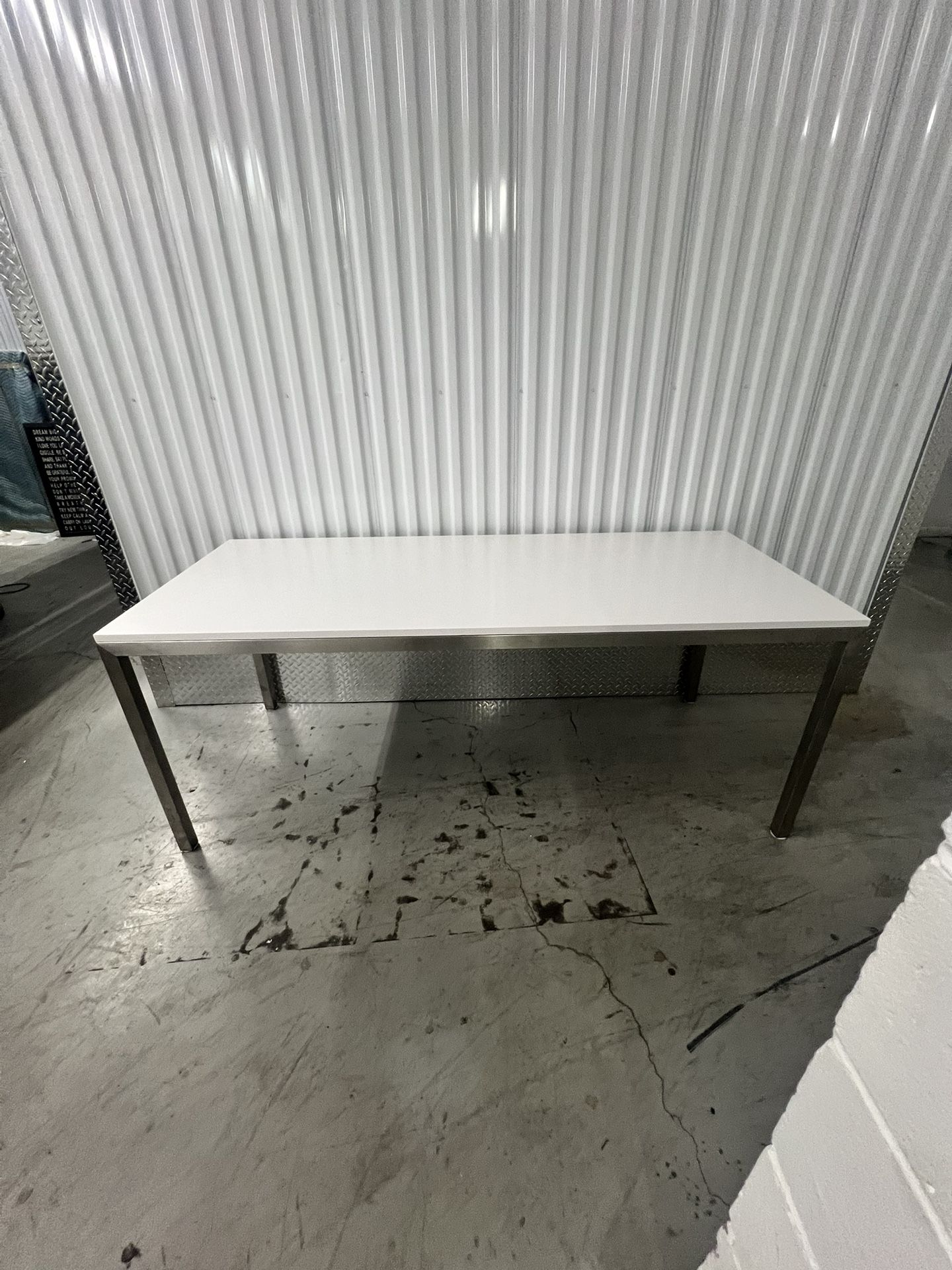 Nice White Table