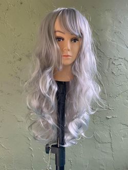 Wavy Fluffy Gray Wig Long Curly length For Black Women and White Womens Wigs