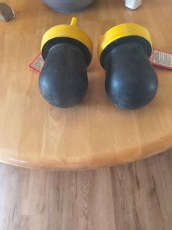 4" Clean Seal Plug Set of 2