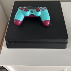PS4 + 1 Controller 
