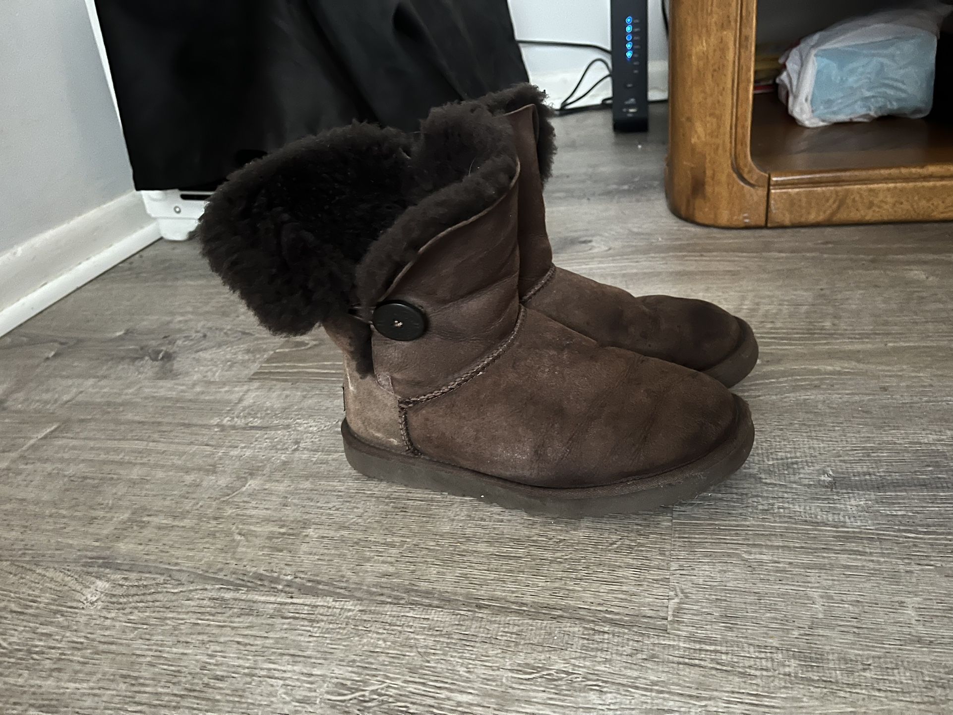 Women’s Uggs Bailey Button