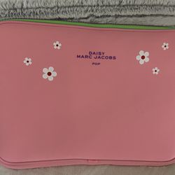 Authentic Marc Jacobs Laptop Bag (Like New) 