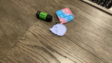 Flashlight with keychain