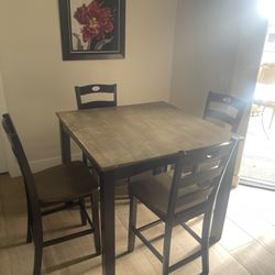 Dining Table And Four Stools/Chairs