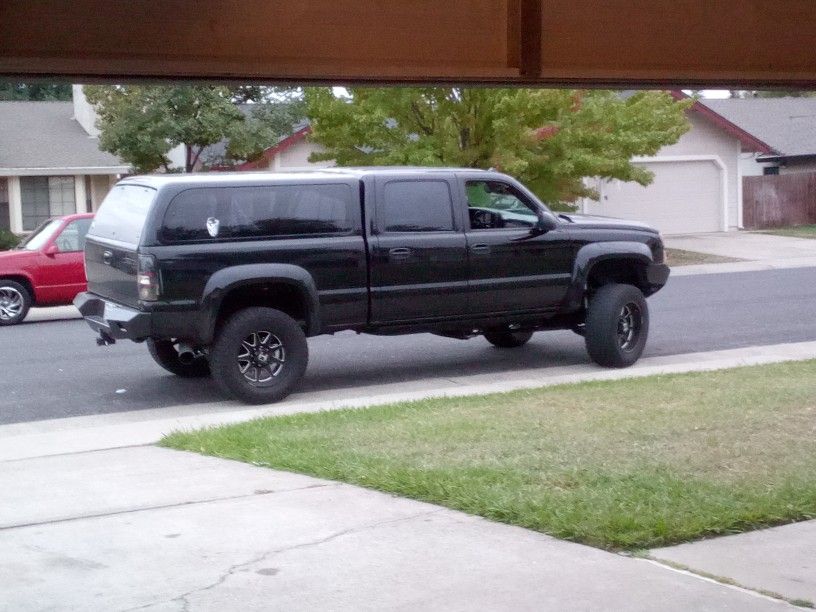 2005 Chevy Duramax Diesel 6.6 Turbo Chipped