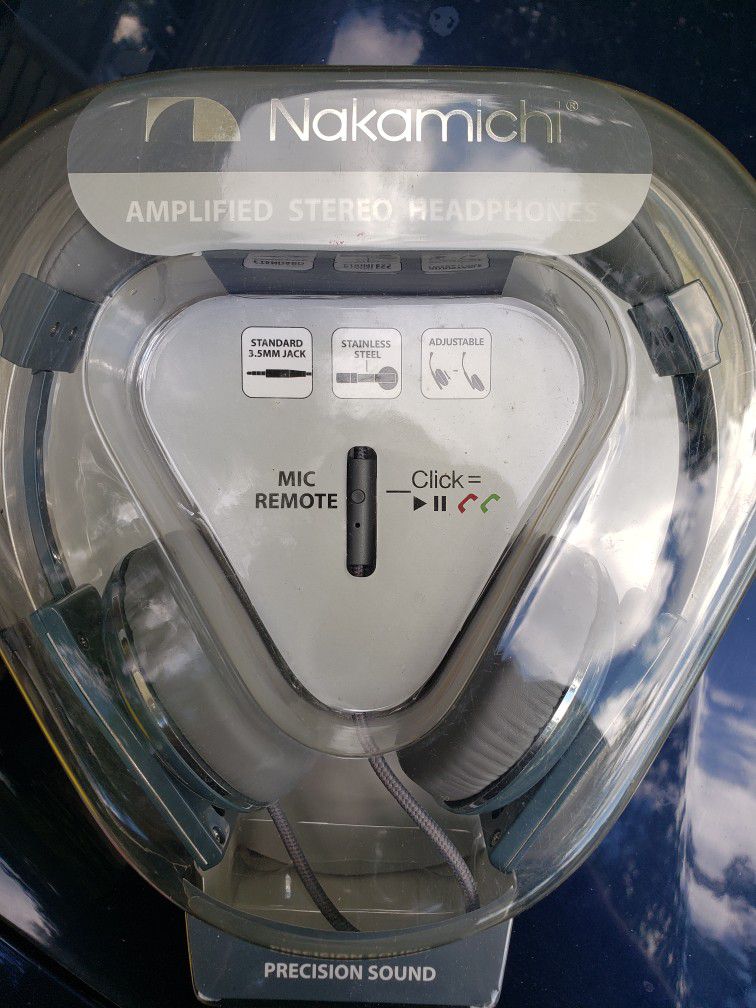 Nakamichi Headphones With Microphone