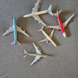 Model Airplanes
