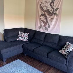 Couch with chaise
