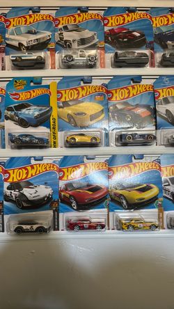 Hot Wheels Die-Cast Cars Lot