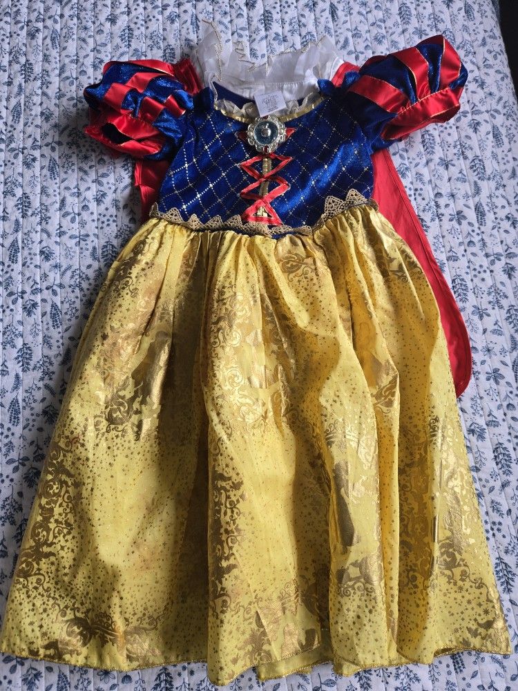4T) snow white costume