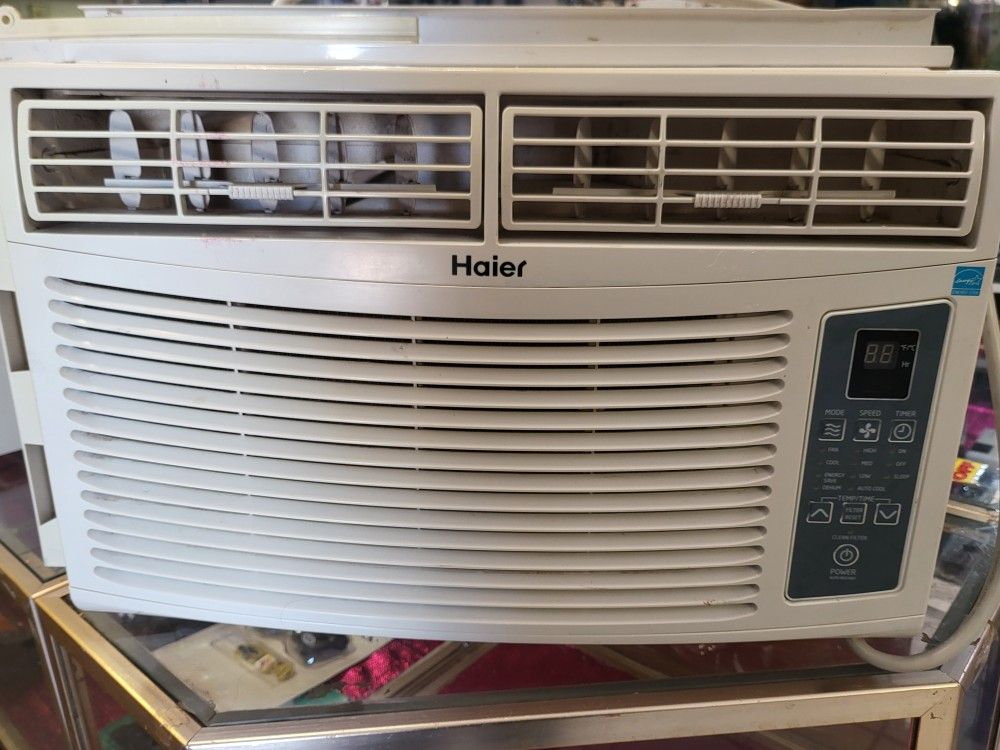 Haier 8000 BTU ENERGY STAR Window Air Conditioner