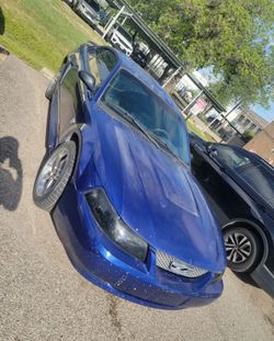 2004 Ford Mustang