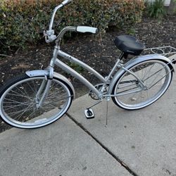 Huffy Nassau Adult Cruiser 
