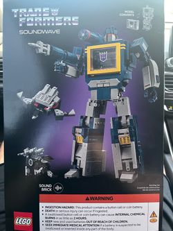 Transformer Soundwave Lego set
