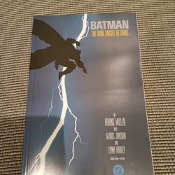 Batman The Dark Knight Returns #1 (Of 4) Facsimile Edition!