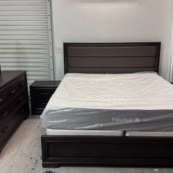 King Bedroom Set With Mattress 