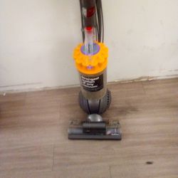 Dyson Ball Multifloor