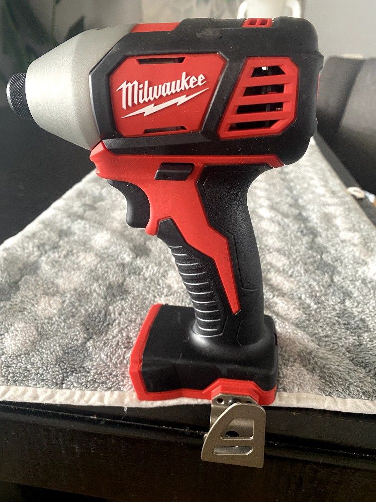 Milwaukee M18 18 V Lithium Ion 1/4" Hex Impact Driver TOOL ONLY