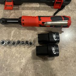 Electric Ratchet Wrench Set, 550 RPM Cordless Ratchet Wrench, 3/8" 18V Power Ratchet Tools with Variable Speed, LED Light, 7 Sockets, 2 Packs 2.0Ah Li