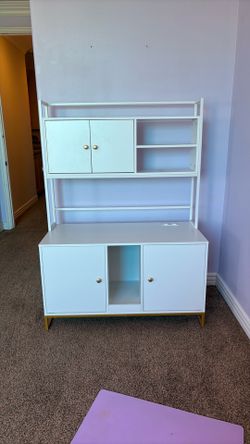 Storage cabinet