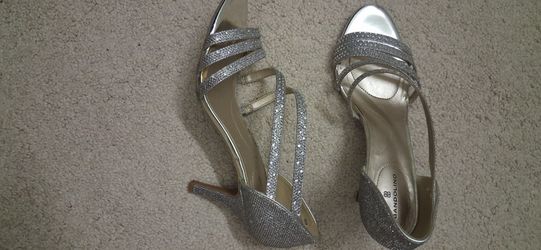 Shoes 8.5