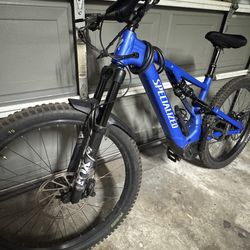 Ebike Levo S4