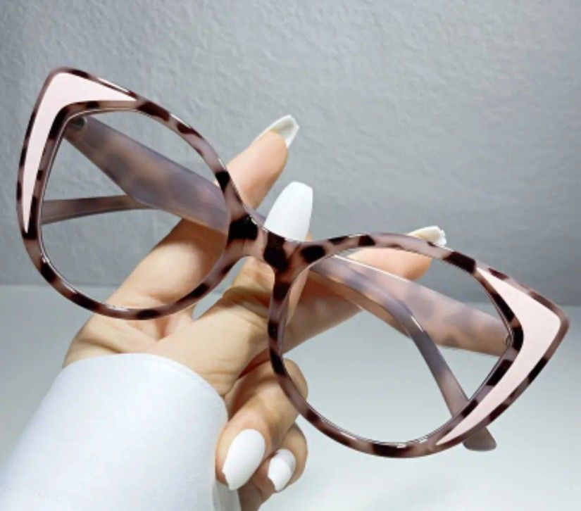 Women Fashion Glasses