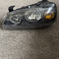 2005 Hyundai Elantra Drivers Side Headlight