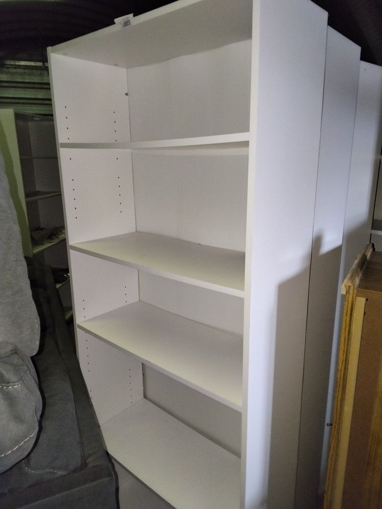White Shelves