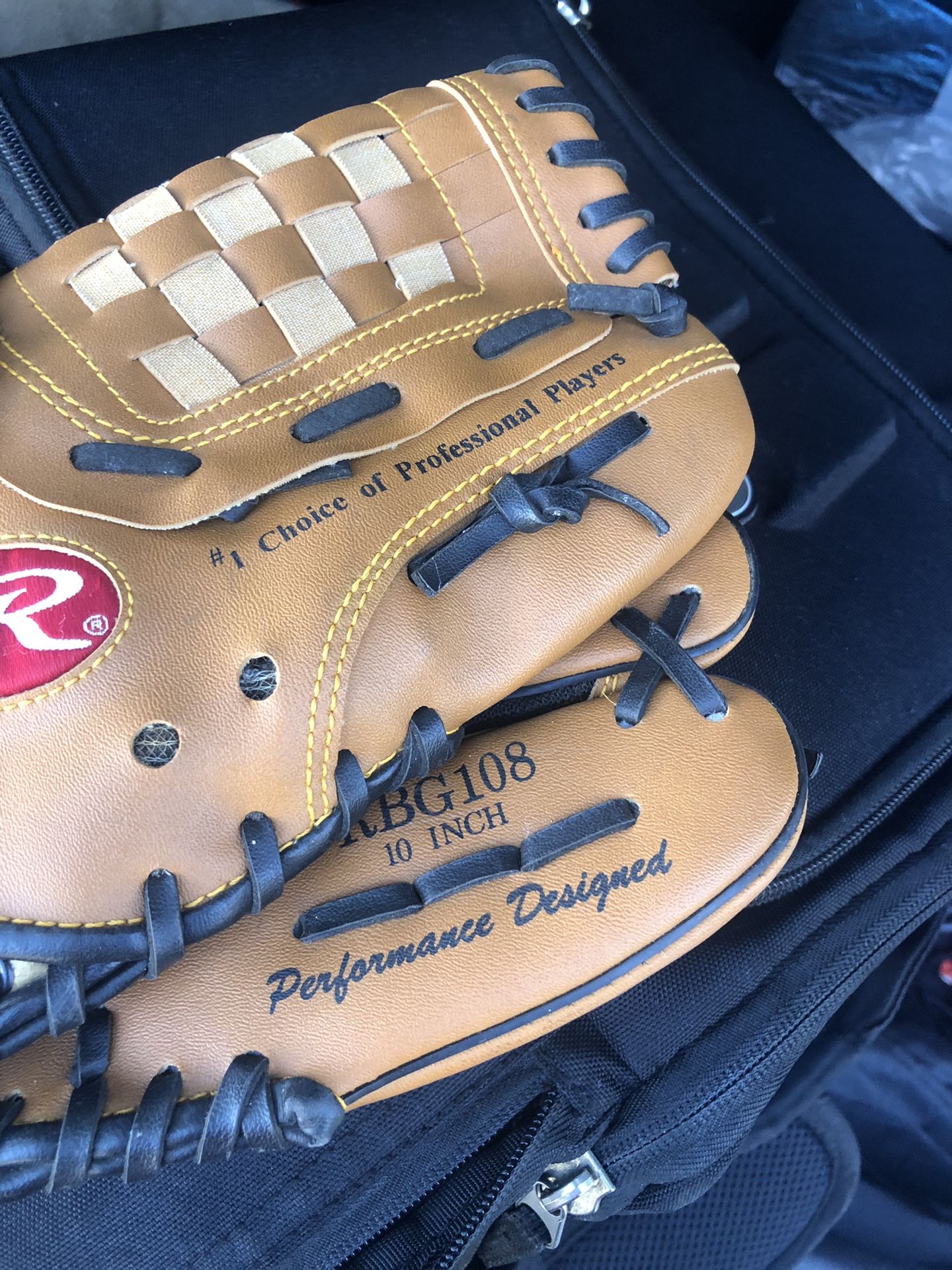 Rawlings 10 inch glove for kids