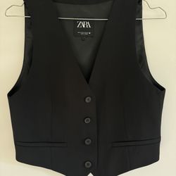 Zara black vest size small