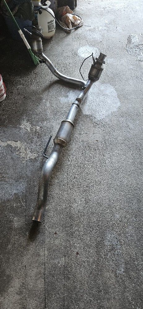 2002 4.7l Dodge Durango Cat Back Exhaust 