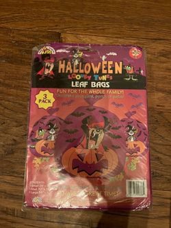 Halloween looney tunes leaf bags
