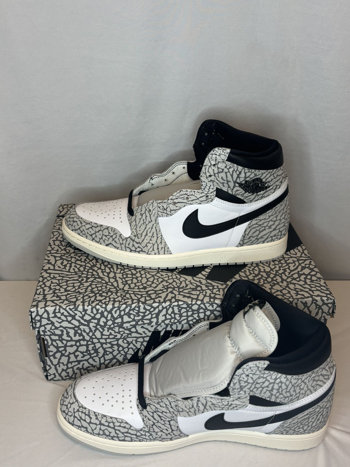 Air Jordan 1 Retro High top OG White Cement Size 12.5
