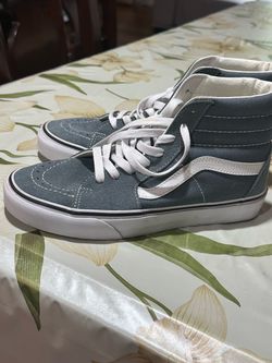 Unisex Vans shoes !