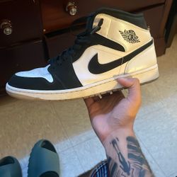sz 13 jordan 1