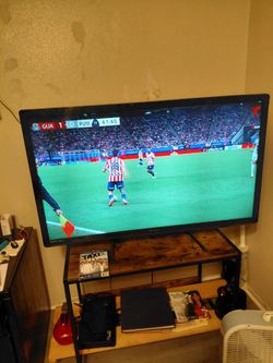 50" not smart  emerson tv