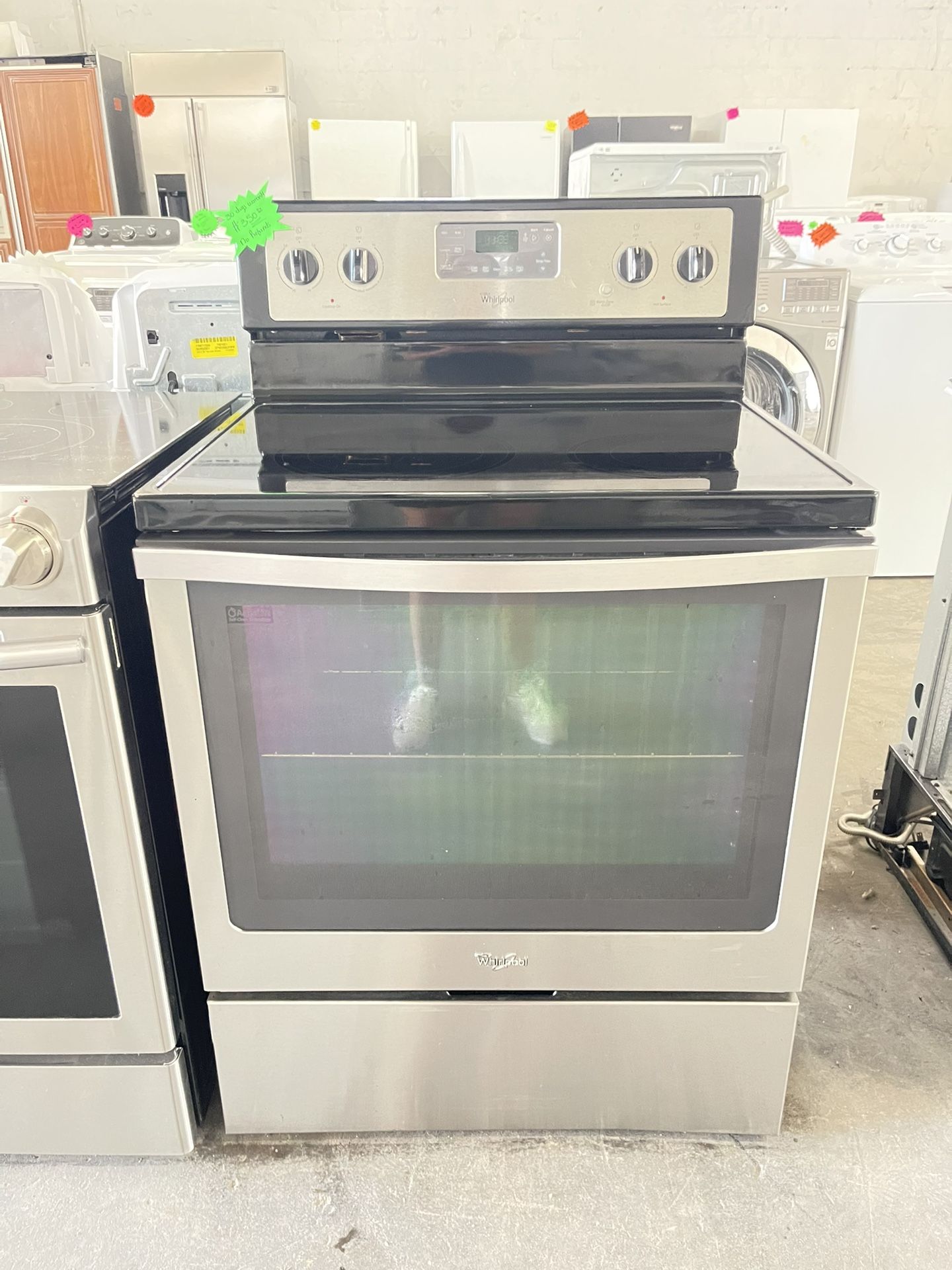 Whirlpool Stove & Refrigerator 33”  Side By Side 