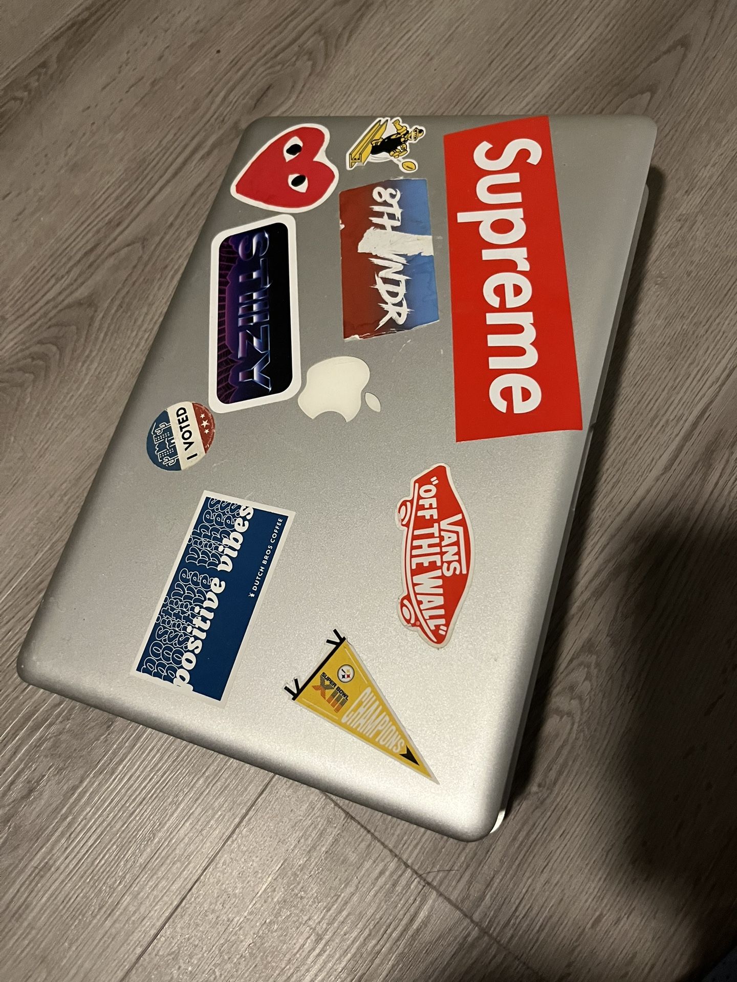 MacBook