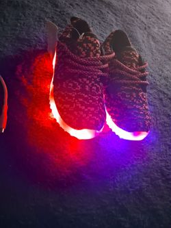 Kids girl light up shoes