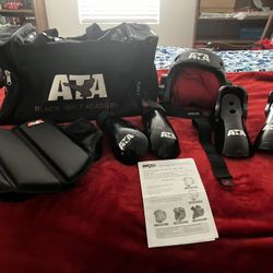 Karate Bag And Gear (child sz. small)