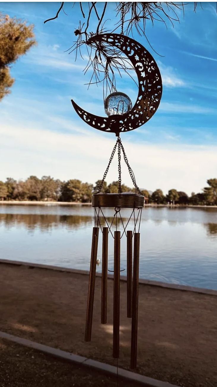 Solar Wind Chime/ Campanas De Viento.