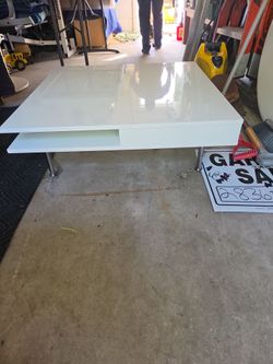 White Gloss Coffee Table with Storage Shelf