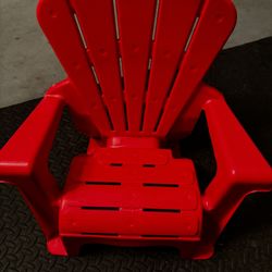 Red Plastic Kid Play Chair 