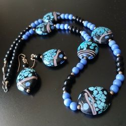 Necklace and Pierced Earrings Set