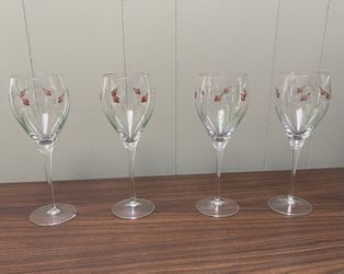 Vintage Hand Painted Wine Glasses set Of 4
